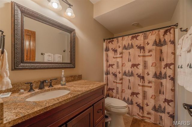 2345 Alpine Overlook Drive, Innsbrook, MO 63390