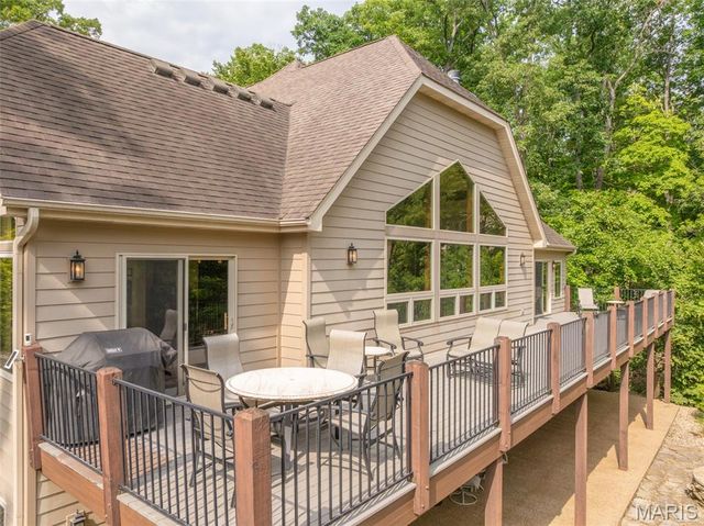 2345 Alpine Overlook Drive, Innsbrook, MO 63390