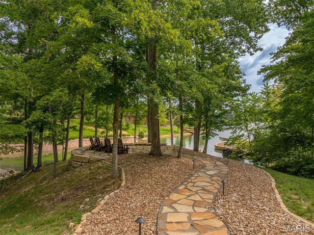 2345 Alpine Overlook Drive, Innsbrook, MO 63390