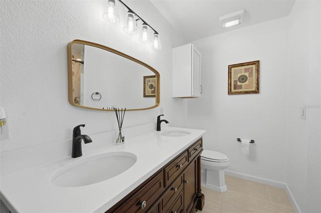 8750 BRACKENWOOD DRIVE, Orlando, FL 32829