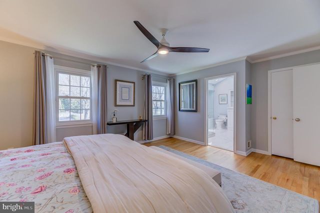 4 HAWK DR E, Princeton Junction, NJ 08550
