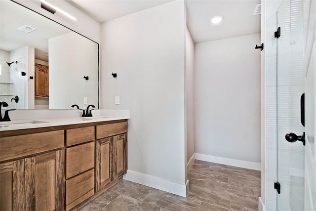 485 S Happy Hollow Road, Fayetteville, AR 72701