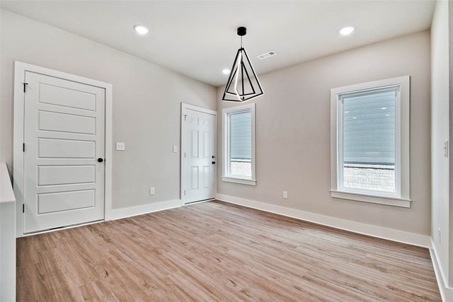 485 S Happy Hollow Road, Fayetteville, AR 72701