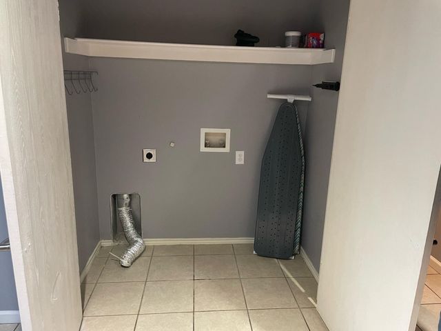 307 Quail Crossing Drive, Sanger, TX 76266