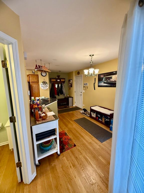 642 Citadel Drive, Westmont, IL 60559 — photo 3