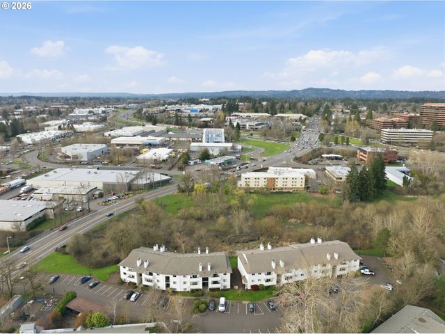 11040 Sw GREENBURG Rd 311, Tigard, OR 97223