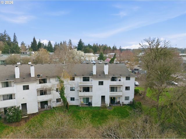 11040 Sw GREENBURG Rd 311, Tigard, OR 97223