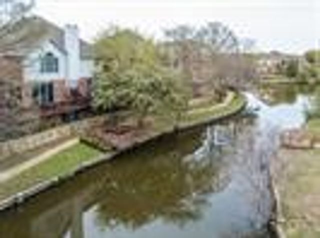 619 Lochngreen Trail, Arlington, TX 76012