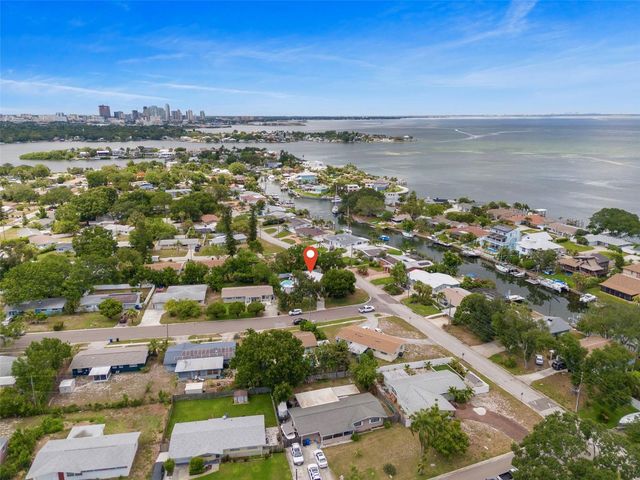 3755 BEACH DRIVE SE, St Petersburg, FL 33705