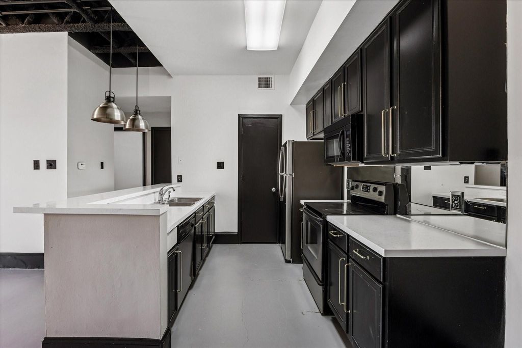 5017 Cornish Street 203, Houston, TX 77007