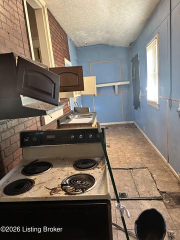 1922 Rowan St, Louisville, KY 40203