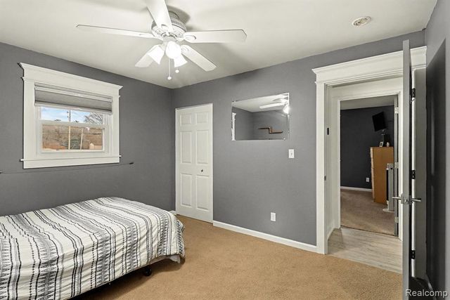 6561 Bennett Lake Road, Fenton, MI 48430