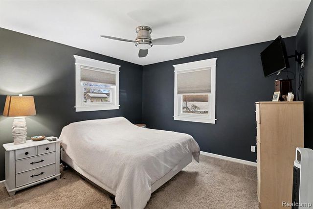 6561 Bennett Lake Road, Fenton, MI 48430