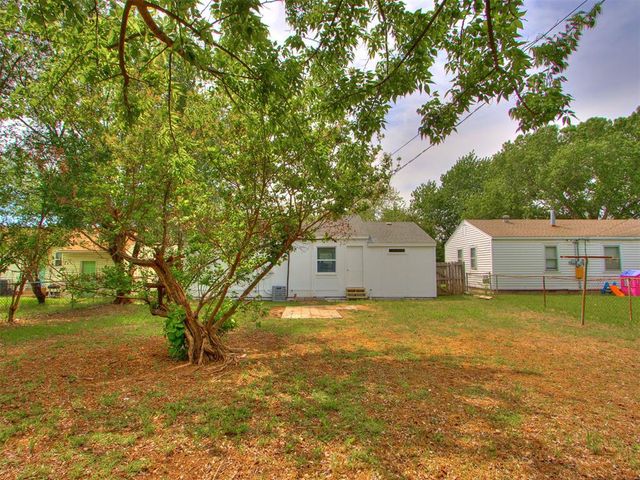 900 Sandra Drive, Oklahoma City, OK 73110