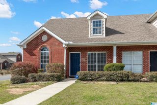 136 WATERFORD LAKE DRIVE, Calera, AL 35040