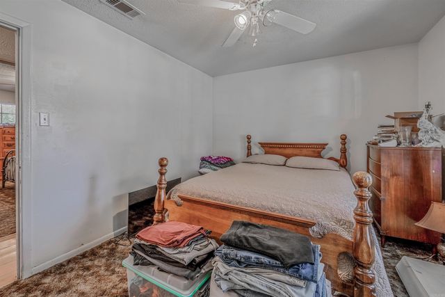 618 & 620 Newcastle Dr, Sherwood, AR 72120