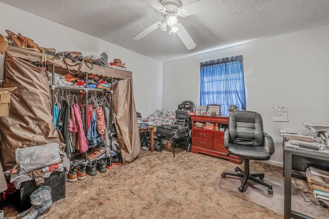 618 & 620 Newcastle Dr, Sherwood, AR 72120