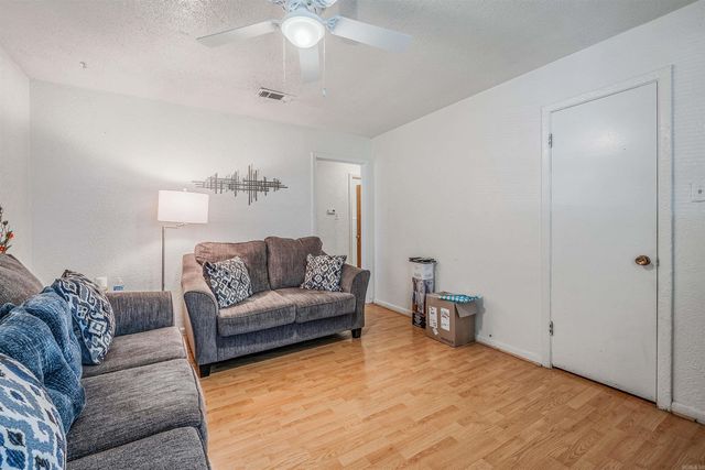 618 & 620 Newcastle Dr, Sherwood, AR 72120