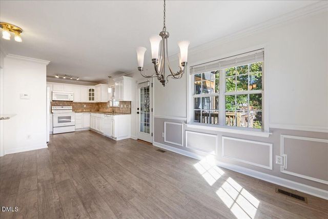 131 Cahill Court, Winston-salem, NC 27127