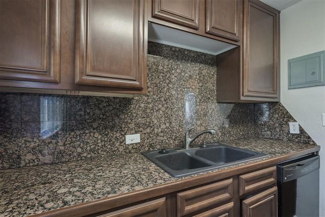 513 NW 48th Street, Oklahoma City, OK 73118