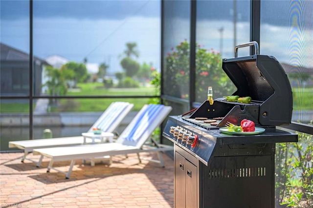 2607 SW 21st AVE, Cape Coral, FL 33914