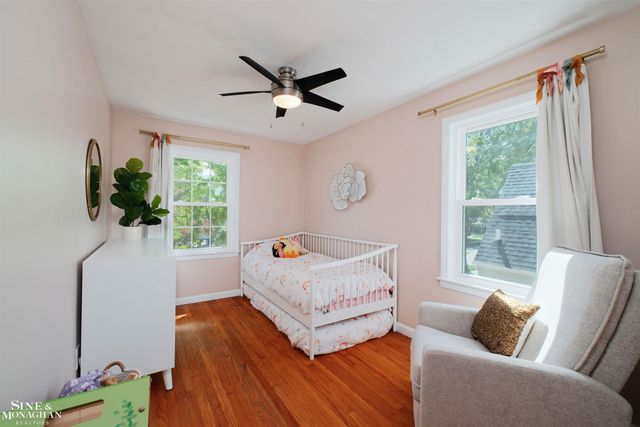 1412 Brys Drive, Grosse Pointe Woods, MI 48236