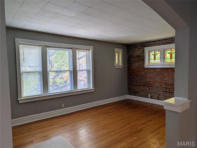 5825 Goener Avenue 2F, St Louis, MO 63116