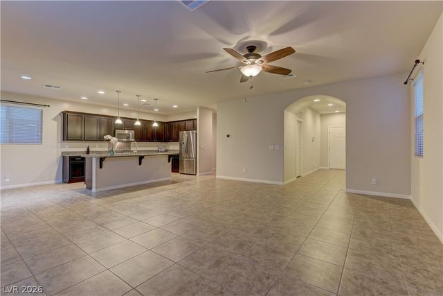 9667 Treeline Run Avenue, Las Vegas, NV 89166