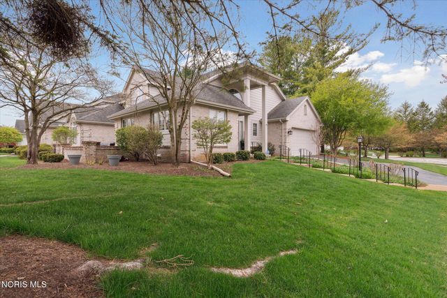 7431 Country Commons Lane, Sylvania, OH 43560