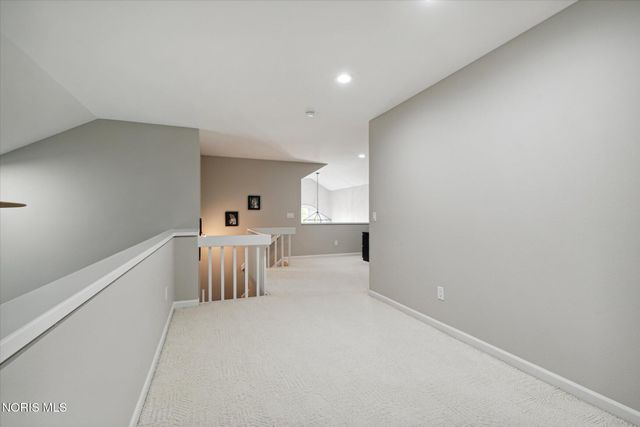 7431 Country Commons Lane, Sylvania, OH 43560