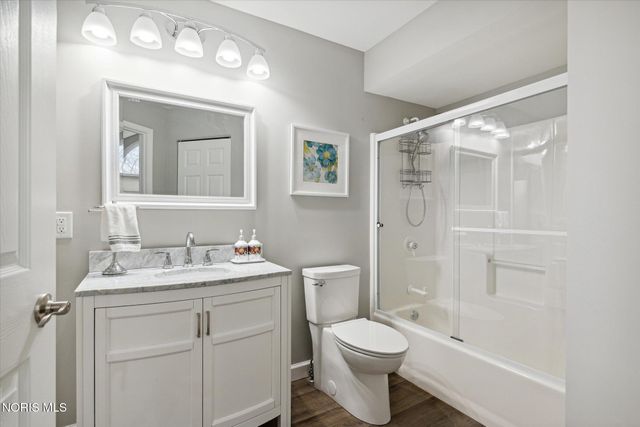 7431 Country Commons Lane, Sylvania, OH 43560