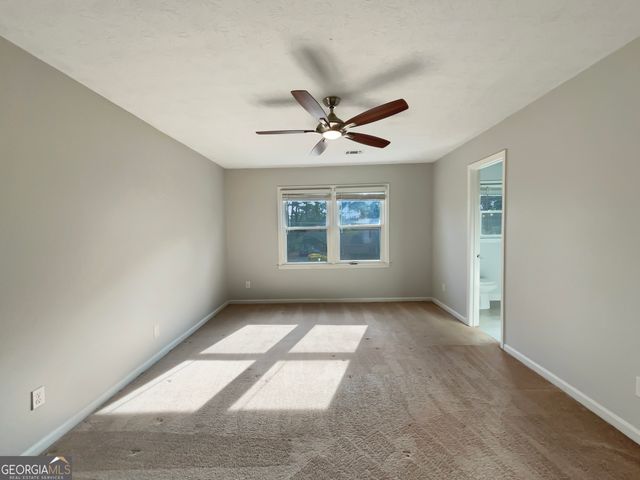 5322 Oshea Lane, Stone Mountain, GA 30088