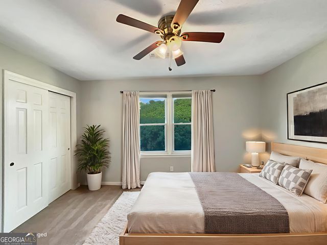 5322 Oshea Lane, Stone Mountain, GA 30088