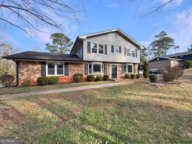 5322 Oshea Lane, Stone Mountain, GA 30088
