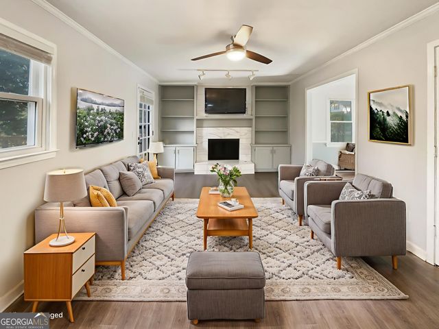 5322 Oshea Lane, Stone Mountain, GA 30088