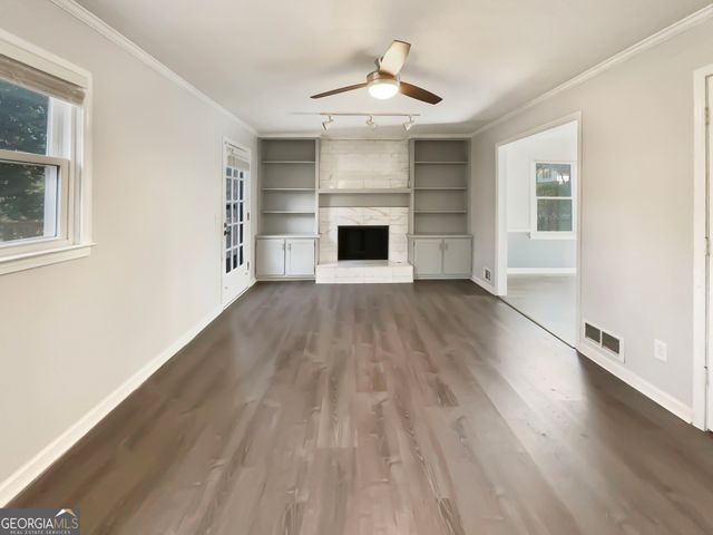 5322 Oshea Lane, Stone Mountain, GA 30088