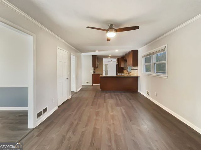 5322 Oshea Lane, Stone Mountain, GA 30088