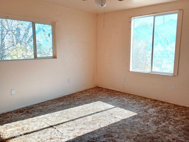 642 W EAGLES Bluff, Globe, AZ 85501