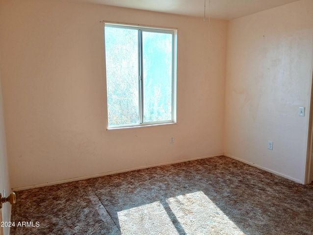 642 W EAGLES Bluff, Globe, AZ 85501