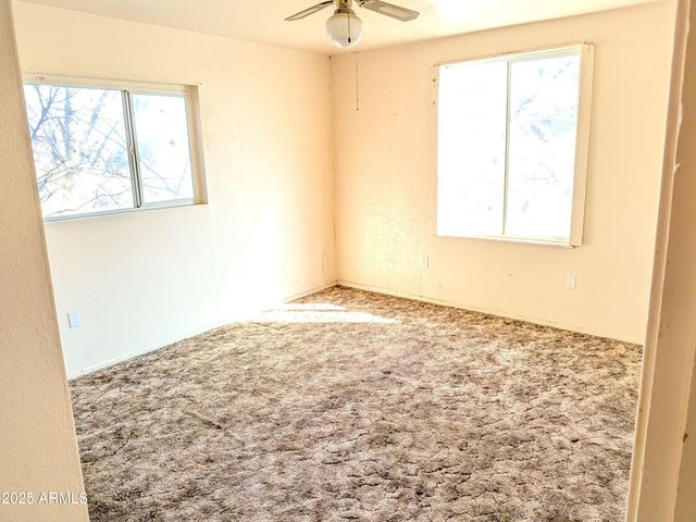 642 W EAGLES Bluff, Globe, AZ 85501