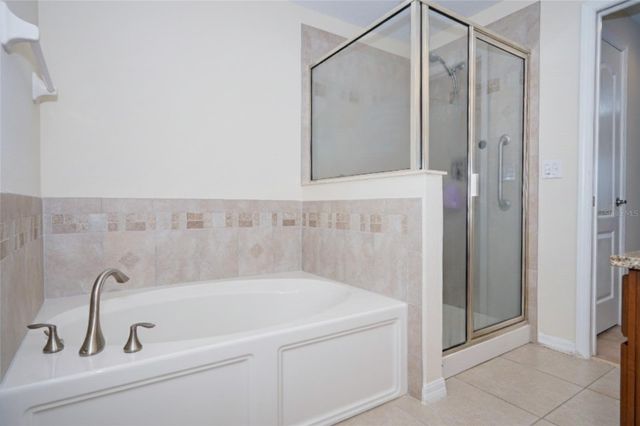 10144 ARBOR RUN DRIVE 31, Tampa, FL 33647