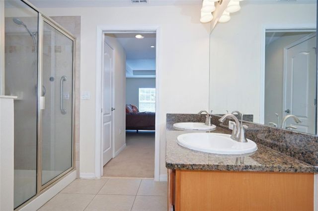 10144 ARBOR RUN DRIVE 31, Tampa, FL 33647