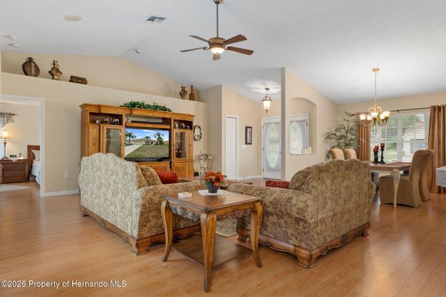 2427 Anchor Avenue, Spring Hill, FL 34608