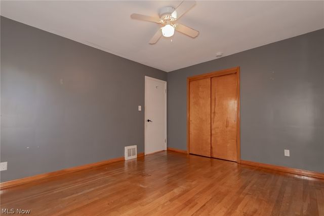 1111 E Miner Road, Mayfield Heights, OH 44124