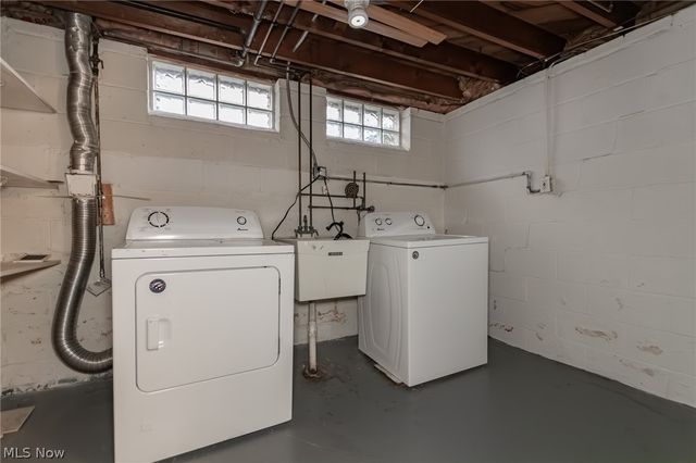 1111 E Miner Road, Mayfield Heights, OH 44124