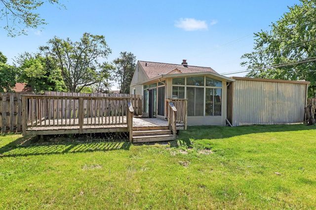 47709 Greenview Road, Utica, MI 48317
