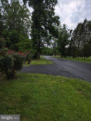 48 FARMS RIVERVIEW RD, Front Royal, VA 22630
