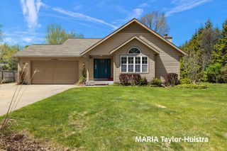3689 Whispering Woods Drive, Fruitport Twp, MI 49444