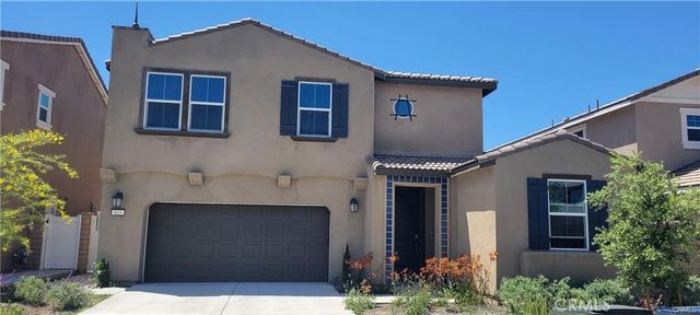 833 Half Moon Avenue, Redlands, CA 92374