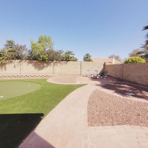 8720 W Kathleen Road, Peoria, AZ 85382